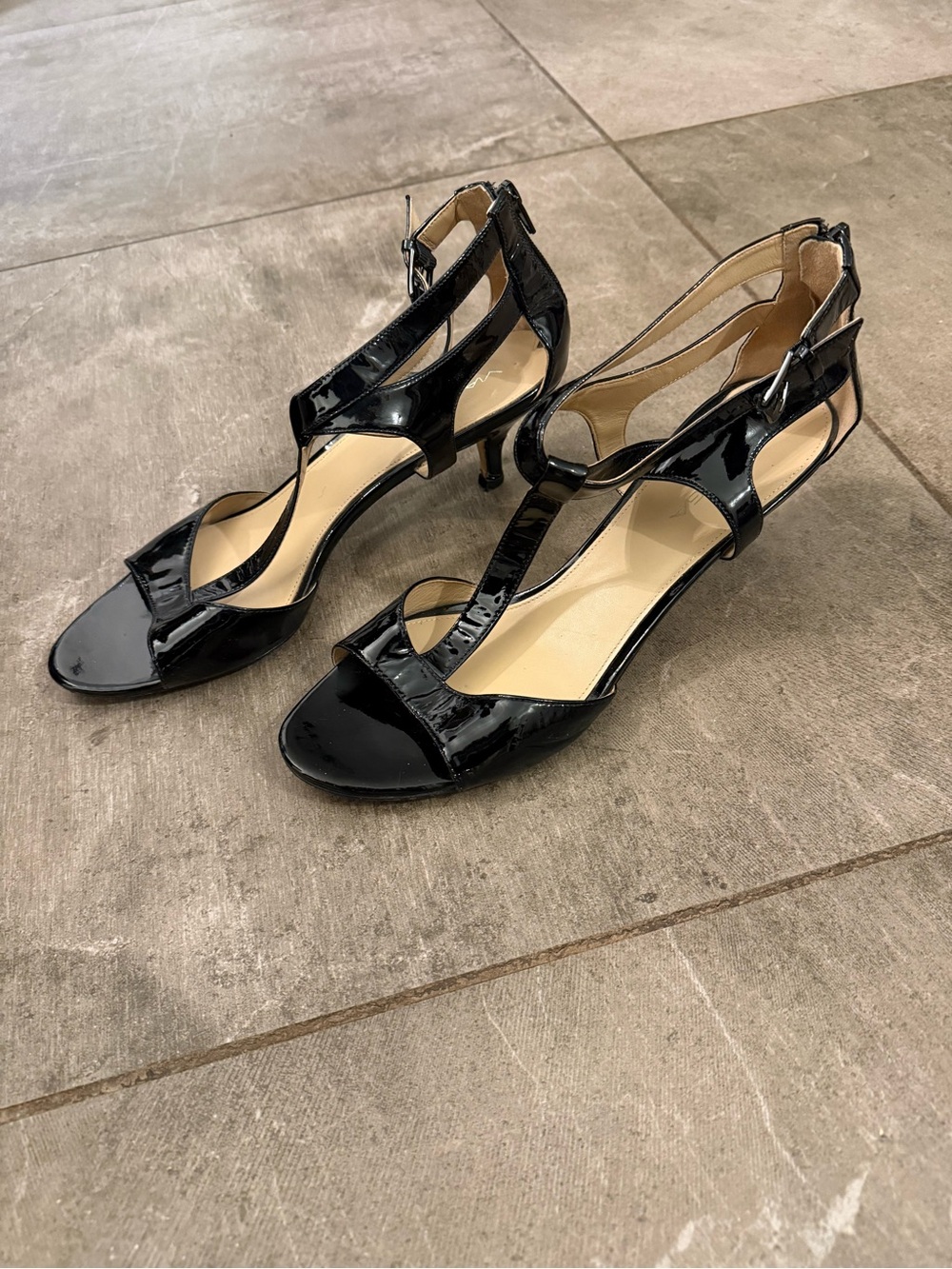 Via Spiga Black Patent T-Strap Kitten Heels